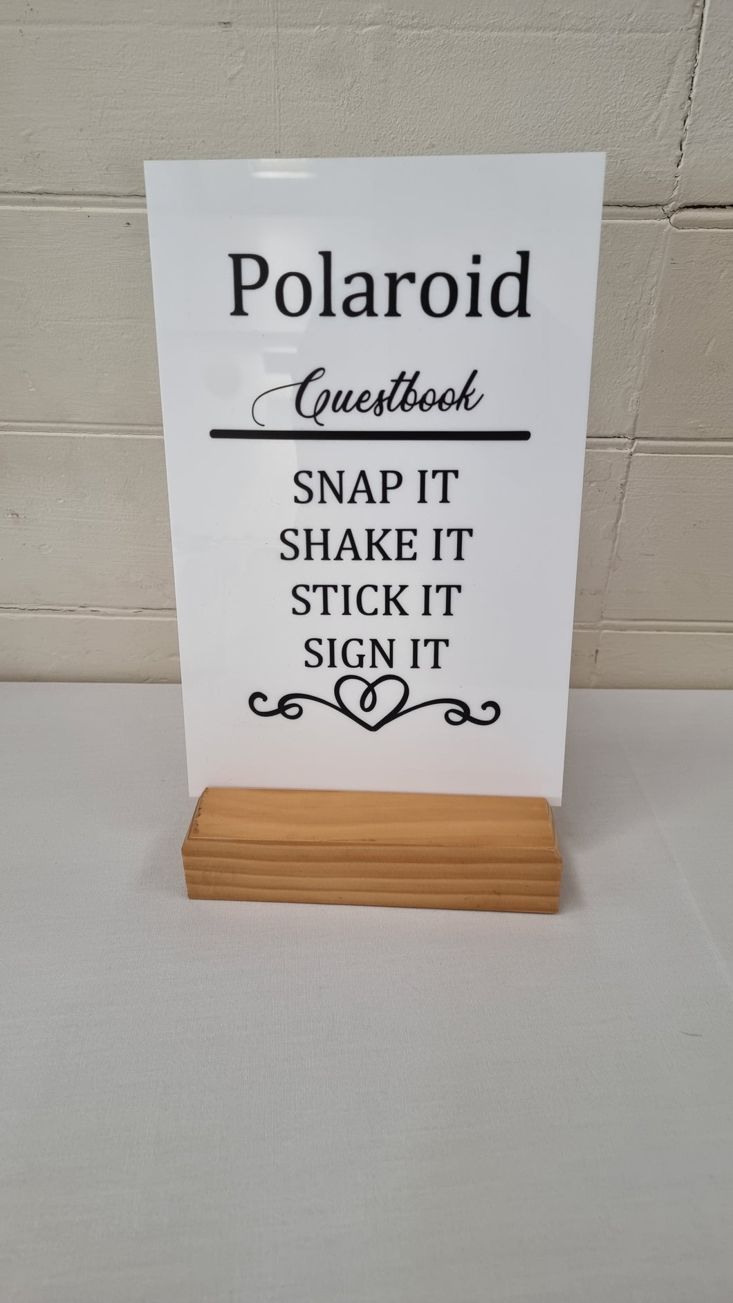 Snap it sign